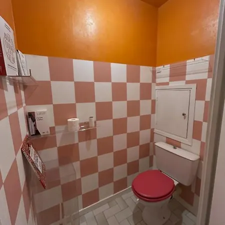 Quarto em Acomodações Particulares A 5 Min De Jaude A Pied *