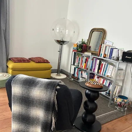 Quarto em Acomodações Particulares A 5 Min De Jaude A Pied *